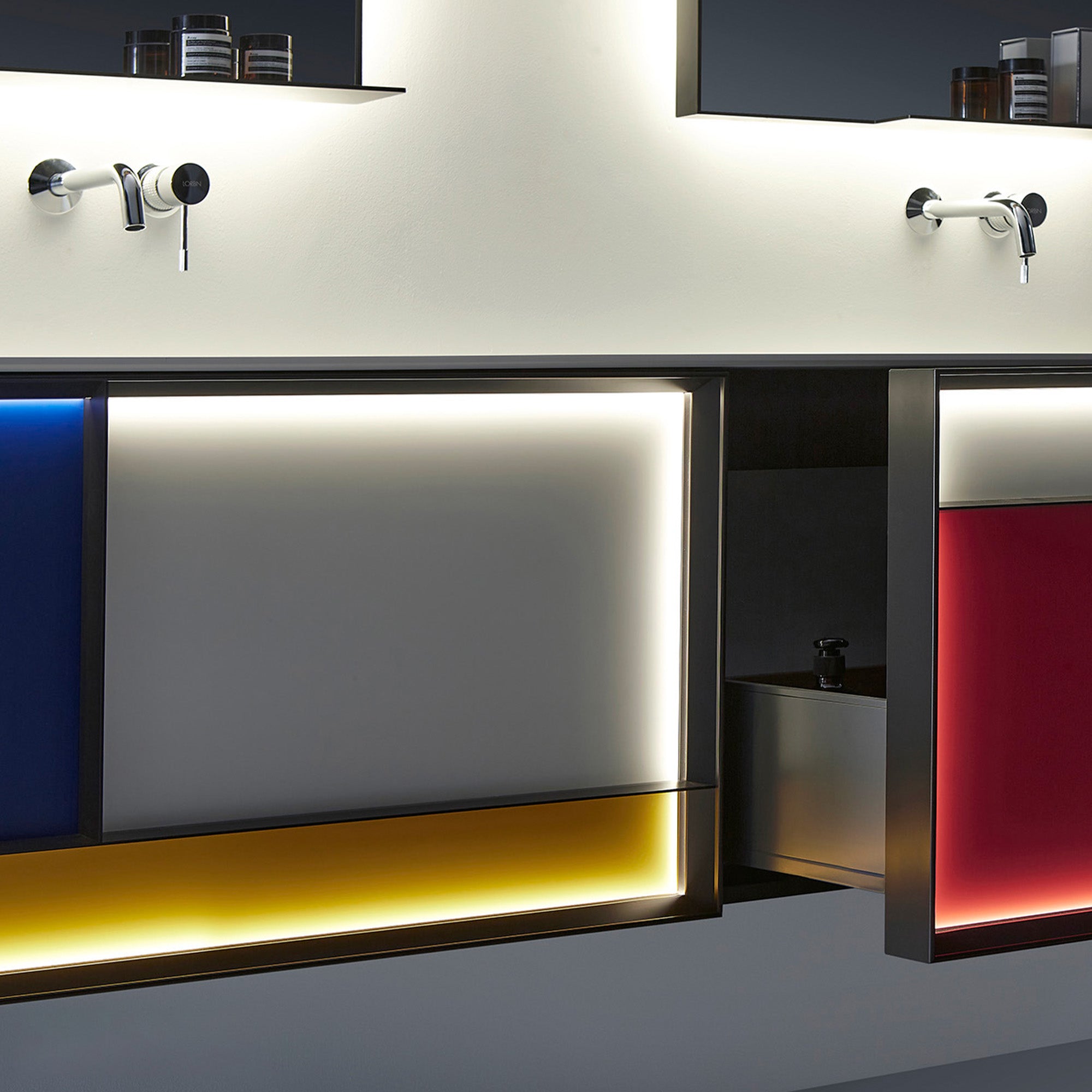 MONDRIA Custom Bathroom Vanity with Seamless Acrylic Top and Integrated Basin