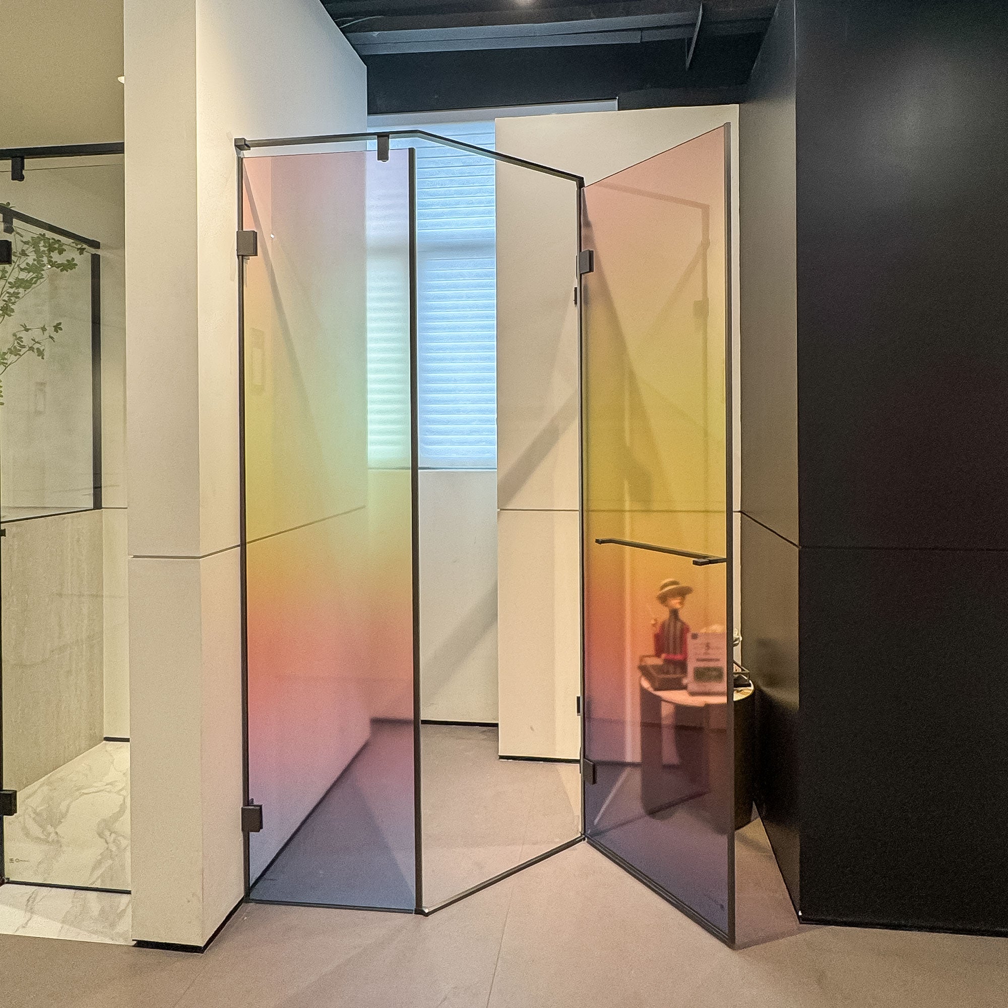LUSTRA Customize Corner Shower Door with Gradient Glass