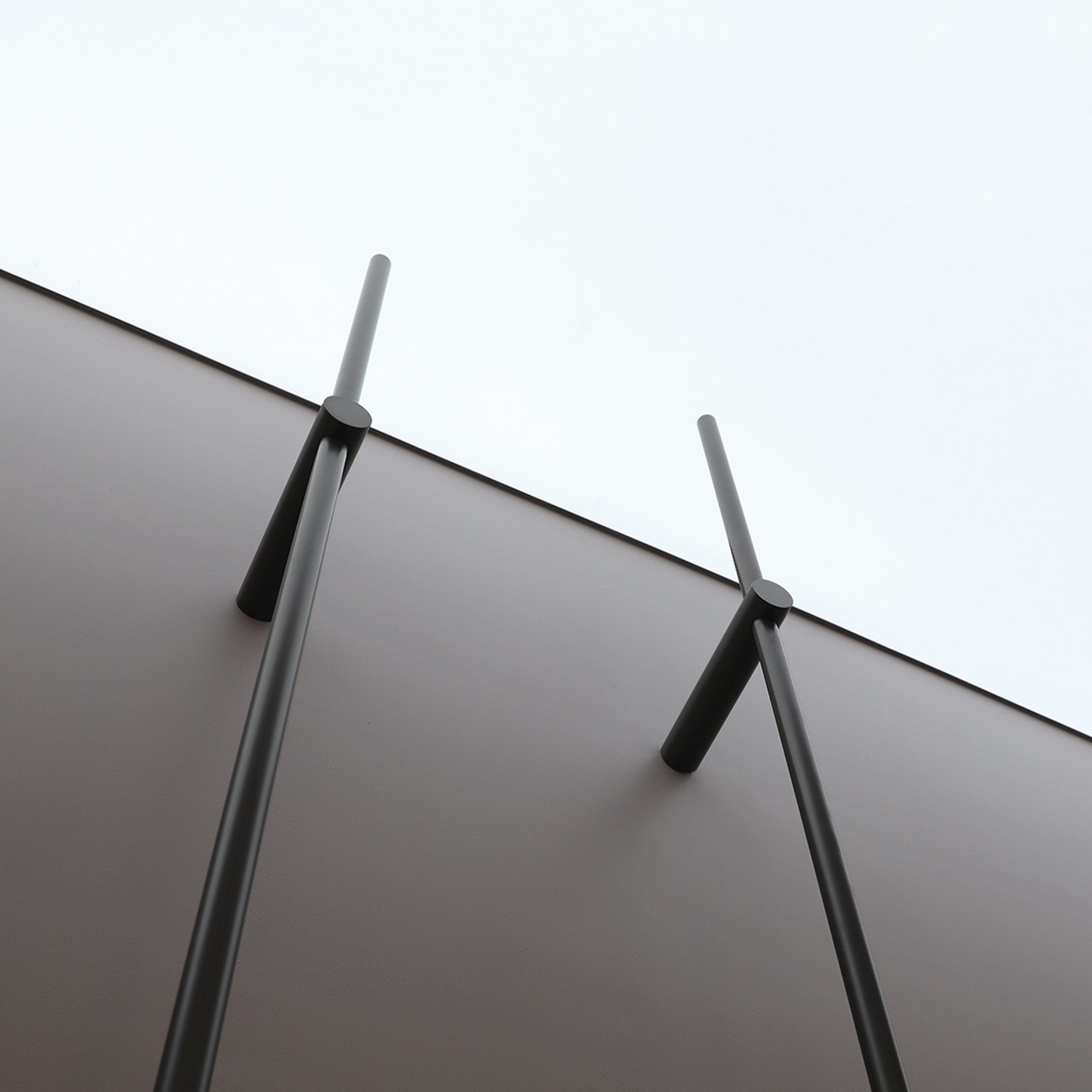 SKYLITH Smart Vertical Heated Towel Rack with Digital Display and Adjustable Heat