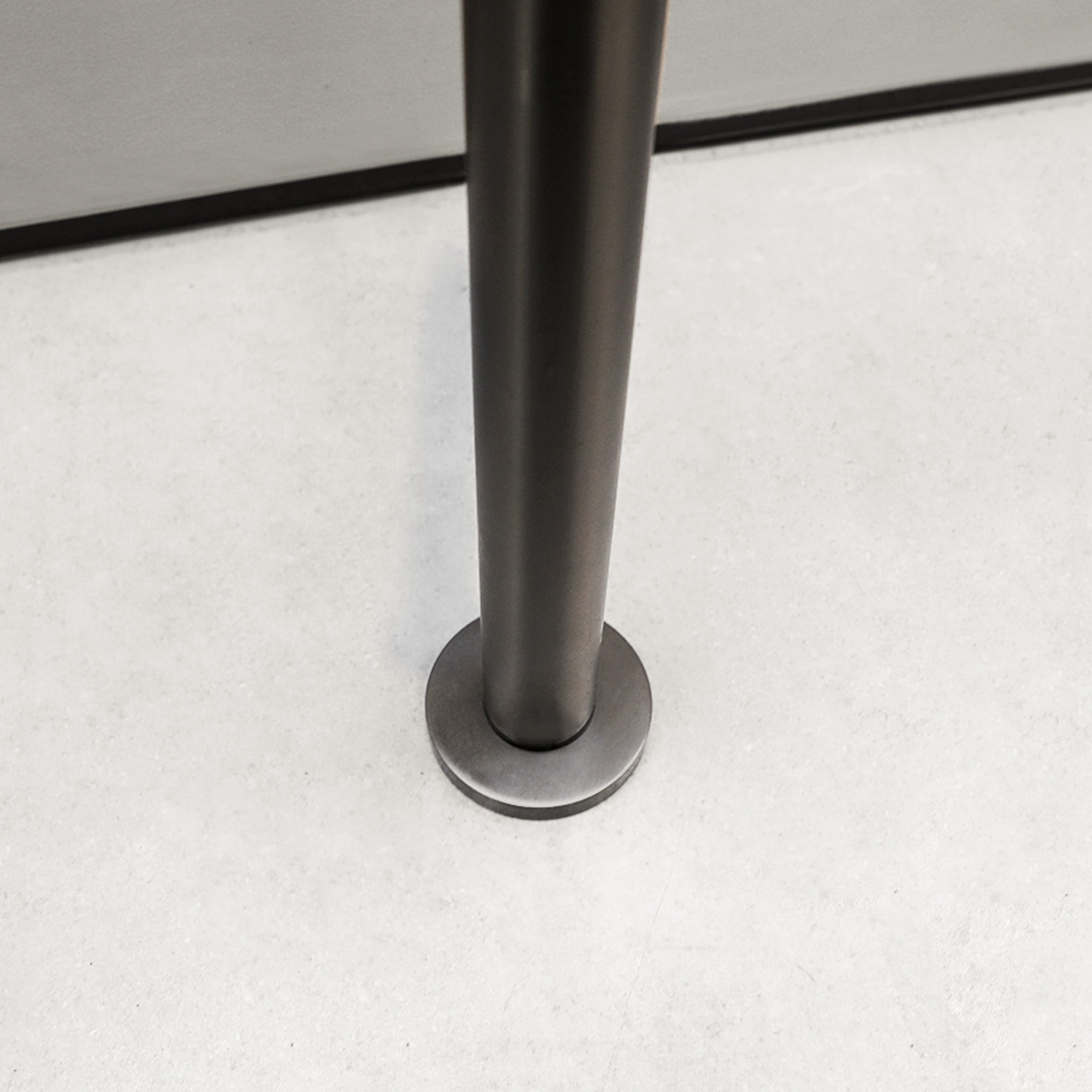 SKYLITH Smart Vertical Heated Towel Rack with Digital Display and Adjustable Heat